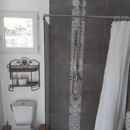 Guest house Le Mazet De L'amathye 2*