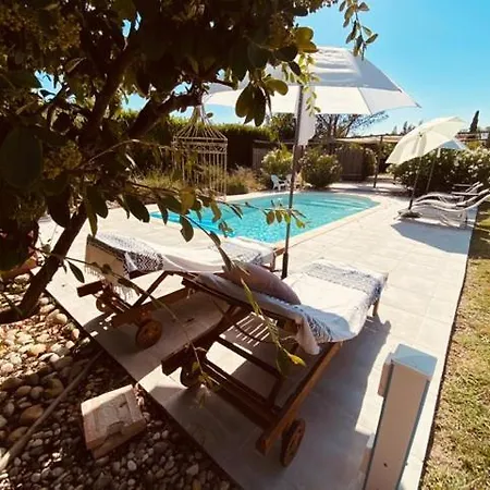 Guest house Le Mazet De L'amathye 2*