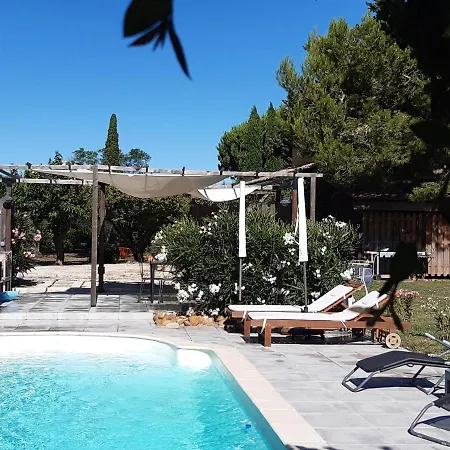 Le Mazet De L'amathye Guest house 2*