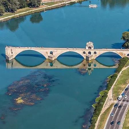 Le Mazet De L'amathye Aramon