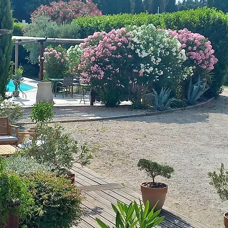 Guest house Le Mazet De L'amathye